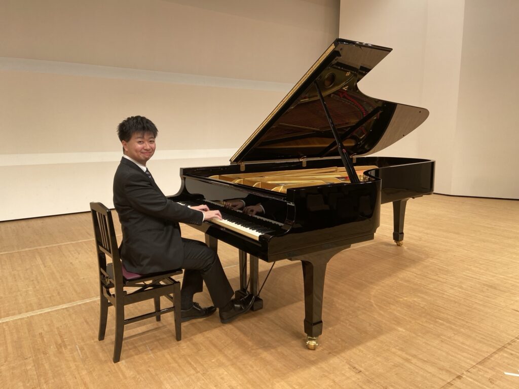 市川文化会館で演奏してきました。｜藤田ピアノ音楽教室